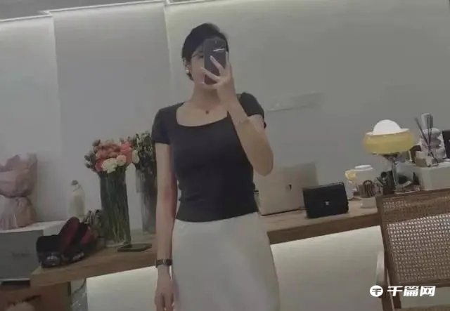 《百度网盘》花店老板娘是什么瓜